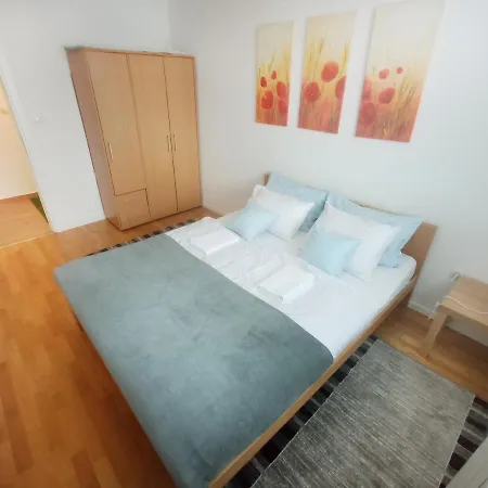 Lovely Apartment *